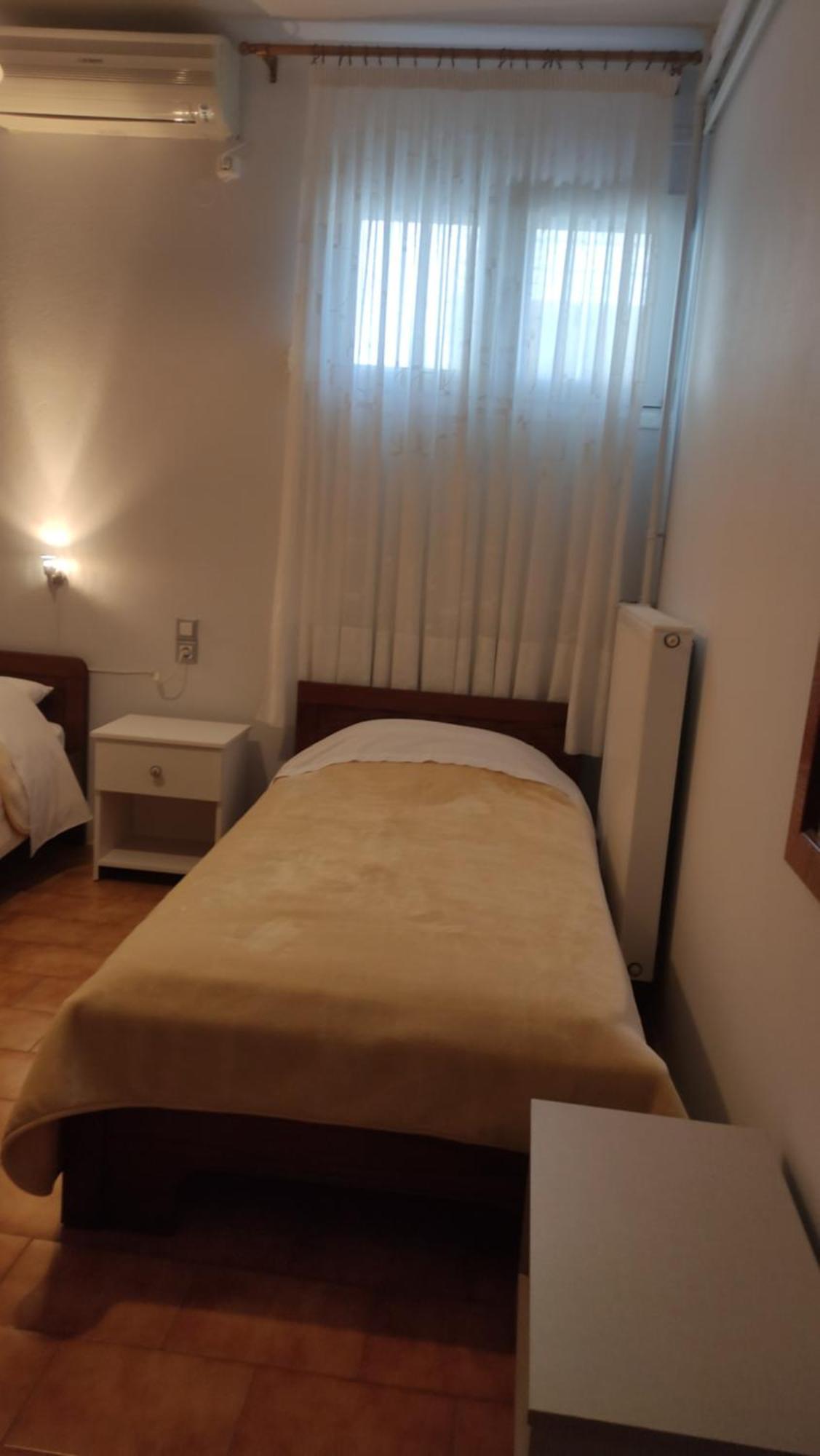 Eleni'S Rooms Ioannina Extérieur photo